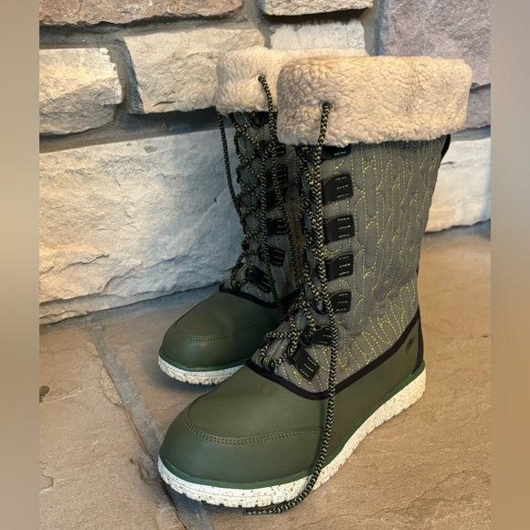 L.L. BEAN WOMEN’S TEK 2.5 TALL WINTER BOOTS, SZ 8 - Picture 2 of 8